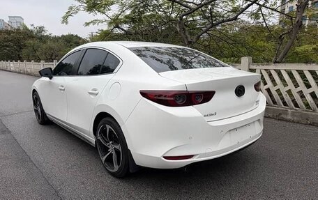 Mazda 3, 2023 год, 1 430 007 рублей, 6 фотография