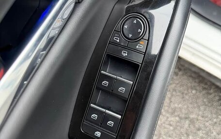 Mazda 3, 2023 год, 1 430 007 рублей, 16 фотография