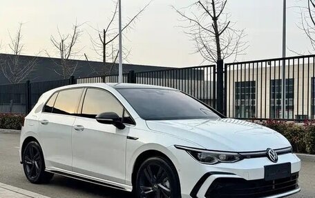 Volkswagen Golf VIII, 2022 год, 1 620 004 рублей, 3 фотография
