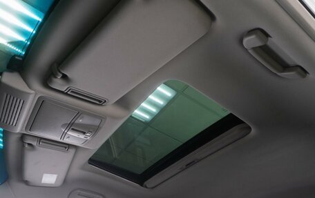 Nissan Patrol, 2012 год, 1 749 000 рублей, 12 фотография