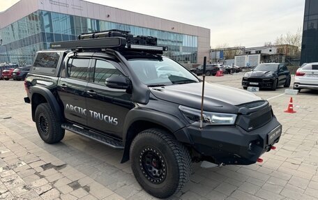 Toyota Hilux VIII, 2021 год, 11 300 000 рублей, 3 фотография