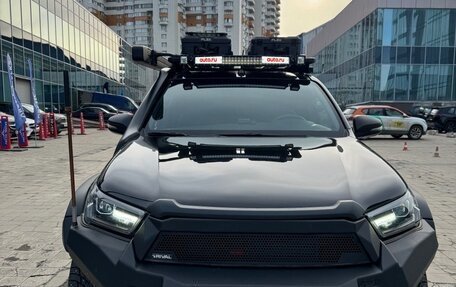 Toyota Hilux VIII, 2021 год, 11 300 000 рублей, 2 фотография