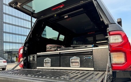 Toyota Hilux VIII, 2021 год, 11 300 000 рублей, 14 фотография