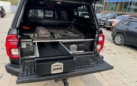 Toyota Hilux VIII, 2021 год, 11 300 000 рублей, 19 фотография