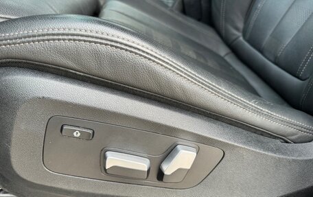 Toyota Hilux VIII, 2021 год, 11 300 000 рублей, 23 фотография