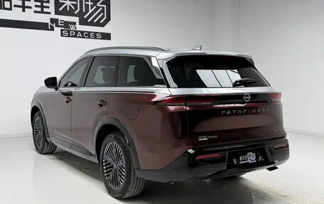 Nissan Pathfinder, 2024 год, 4 500 000 рублей, 6 фотография