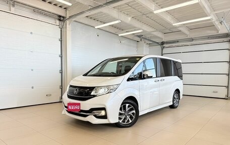 Honda Stepwgn IV, 2015 год, 1 699 000 рублей, 1 фотография