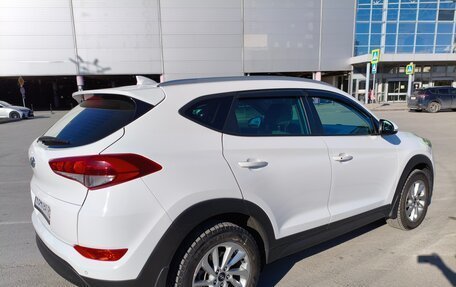 Hyundai Tucson III, 2016 год, 2 200 000 рублей, 4 фотография