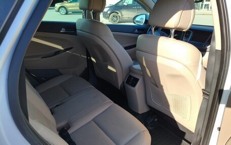 Hyundai Tucson III, 2016 год, 2 200 000 рублей, 11 фотография