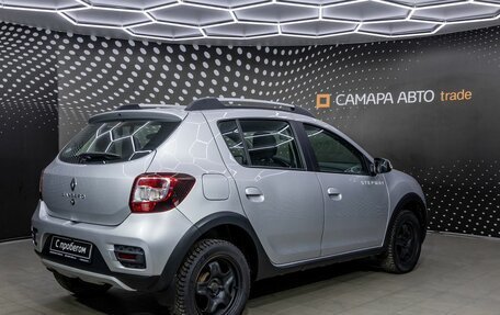 Renault Sandero II рестайлинг, 2019 год, 1 139 000 рублей, 2 фотография