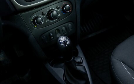 Renault Sandero II рестайлинг, 2019 год, 1 139 000 рублей, 17 фотография