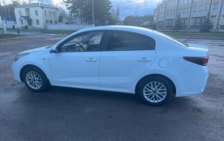 KIA Rio IV, 2019 год, 1 200 000 рублей, 4 фотография