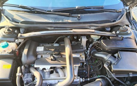 Volvo S60 III, 2002 год, 650 000 рублей, 11 фотография