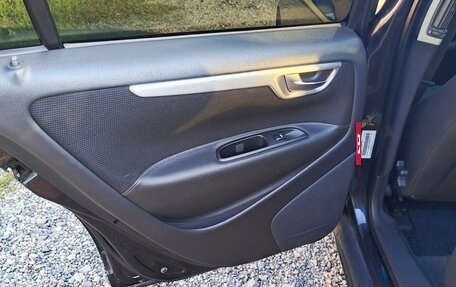 Volvo S60 III, 2002 год, 650 000 рублей, 14 фотография