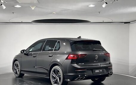 Volkswagen Golf VIII, 2023 год, 1 802 605 рублей, 4 фотография