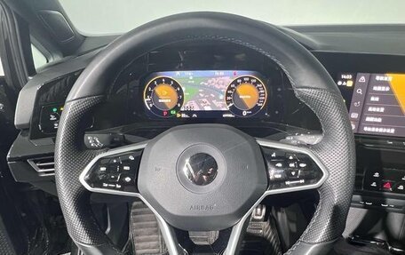Volkswagen Golf VIII, 2023 год, 1 802 605 рублей, 10 фотография