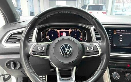 Volkswagen T-Roc I, 2022 год, 1 596 605 рублей, 8 фотография