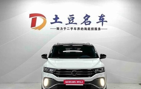 Volkswagen T-Roc I, 2022 год, 1 596 605 рублей, 2 фотография
