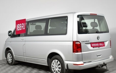 Volkswagen Caravelle T6 рестайлинг, 2018 год, 2 580 000 рублей, 7 фотография