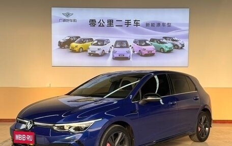 Volkswagen Golf VIII, 2021 год, 1 796 605 рублей, 1 фотография