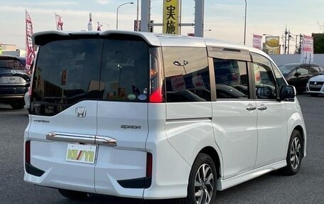 Honda Stepwgn IV, 2017 год, 1 510 000 рублей, 5 фотография