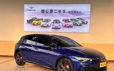 Volkswagen Golf VIII, 2021 год, 1 796 605 рублей, 4 фотография