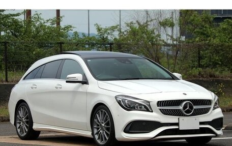 Mercedes-Benz CLA, 2018 год, 1 330 000 рублей, 2 фотография