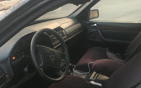 Mercedes-Benz S-Класс, 1994 год, 900 000 рублей, 3 фотография