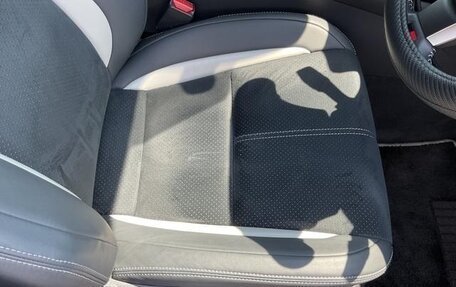 Toyota C-HR I рестайлинг, 2022 год, 1 450 000 рублей, 17 фотография