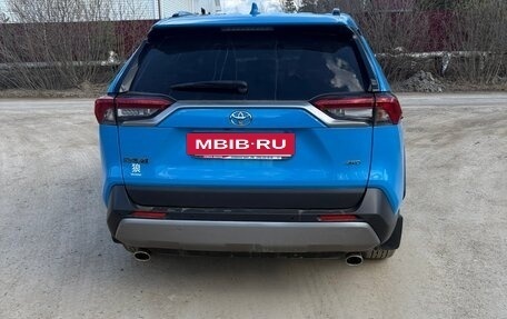 Toyota RAV4, 2019 год, 2 950 000 рублей, 6 фотография