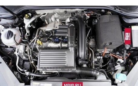 Volkswagen Passat B8 рестайлинг, 2017 год, 1 380 000 рублей, 16 фотография