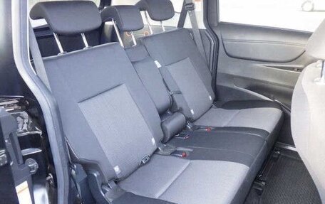 Toyota Sienta II, 2021 год, 1 113 909 рублей, 7 фотография