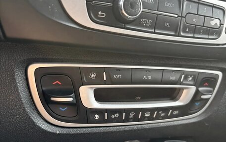 Renault Scenic III, 2012 год, 770 000 рублей, 10 фотография