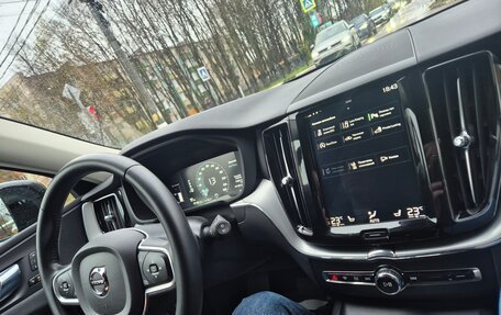 Volvo XC60 II, 2019 год, 3 200 000 рублей, 4 фотография