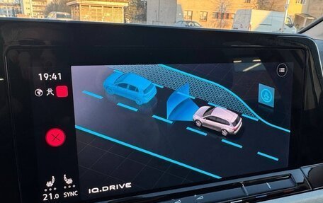 Volkswagen Golf VIII, 2023 год, 2 060 000 рублей, 22 фотография