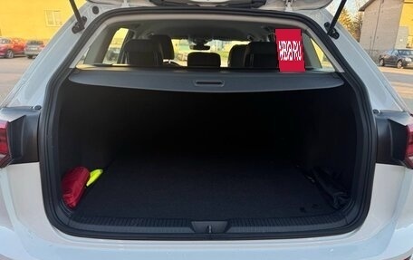 Volkswagen Golf VIII, 2023 год, 2 060 000 рублей, 35 фотография