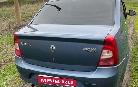 Renault Logan I, 2013 год, 700 000 рублей, 3 фотография