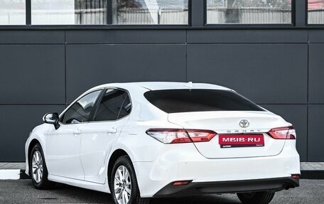 Toyota Camry, 2018 год, 2 284 000 рублей, 2 фотография