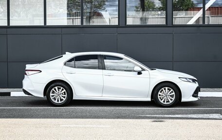 Toyota Camry, 2018 год, 2 284 000 рублей, 5 фотография