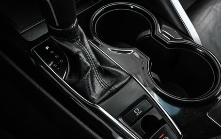 Toyota Camry, 2018 год, 2 284 000 рублей, 21 фотография