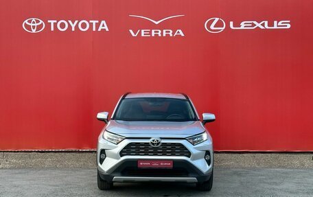 Toyota RAV4, 2021 год, 3 150 000 рублей, 4 фотография