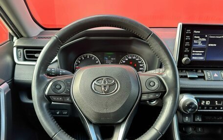 Toyota RAV4, 2021 год, 3 150 000 рублей, 10 фотография