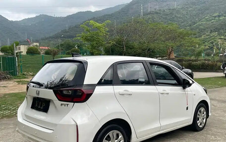 Honda Fit, 2022 год, 1 127 000 рублей, 4 фотография