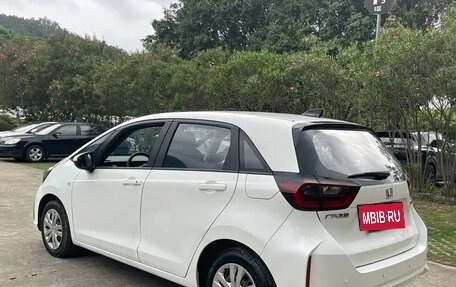 Honda Fit, 2022 год, 1 127 000 рублей, 7 фотография