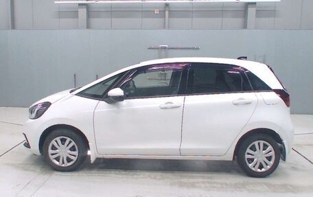 Honda Fit, 2022 год, 700 003 рублей, 4 фотография