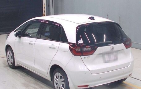 Honda Fit, 2022 год, 700 003 рублей, 6 фотография