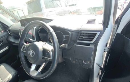 Toyota Roomy I, 2021 год, 756 900 рублей, 7 фотография