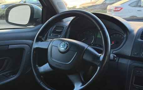 Skoda Fabia II, 2011 год, 500 000 рублей, 14 фотография