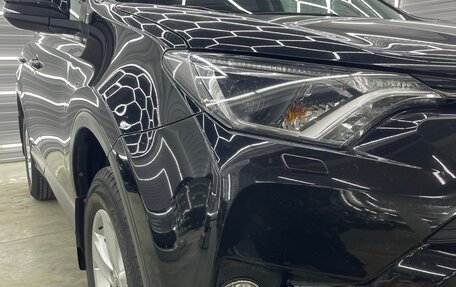 Toyota RAV4, 2017 год, 2 890 000 рублей, 6 фотография