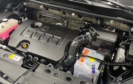 Toyota RAV4, 2017 год, 2 890 000 рублей, 21 фотография